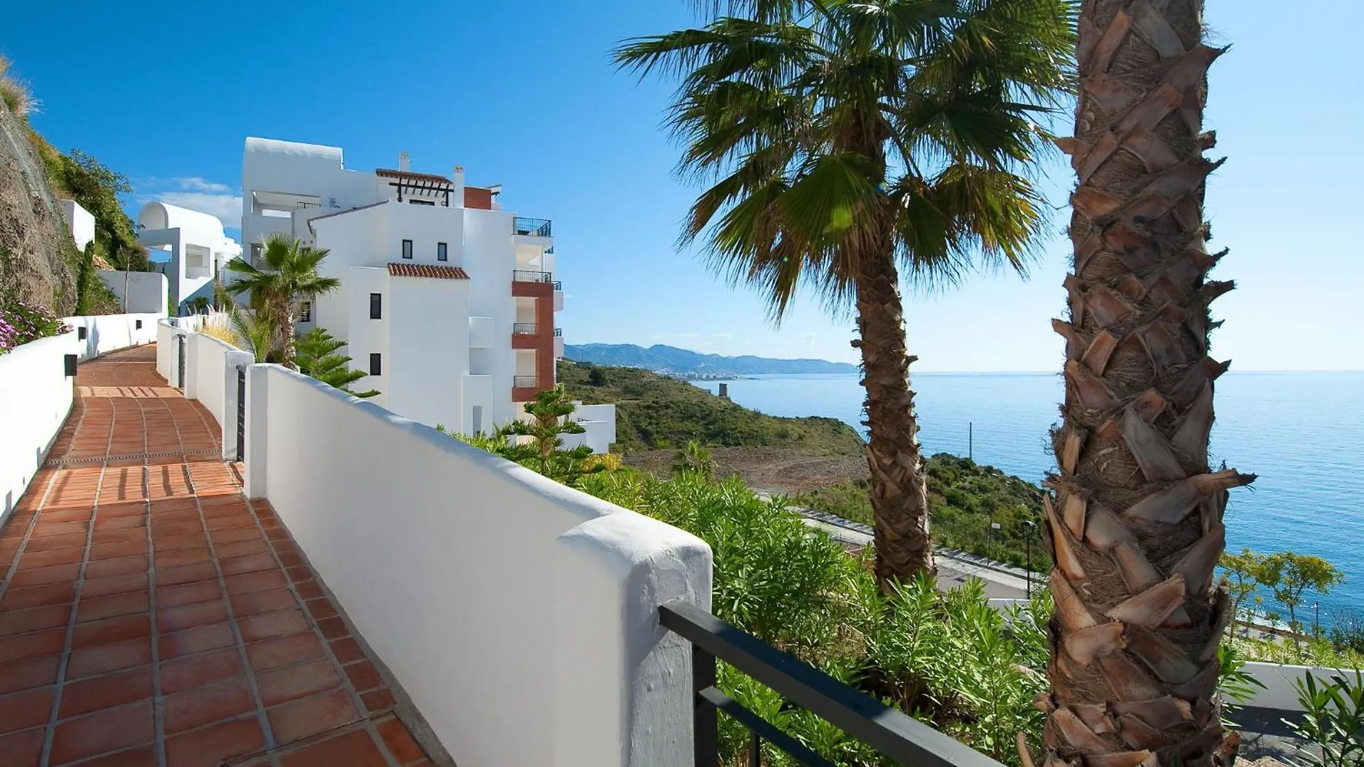 Apartment Sea Front By Interhome Torrox